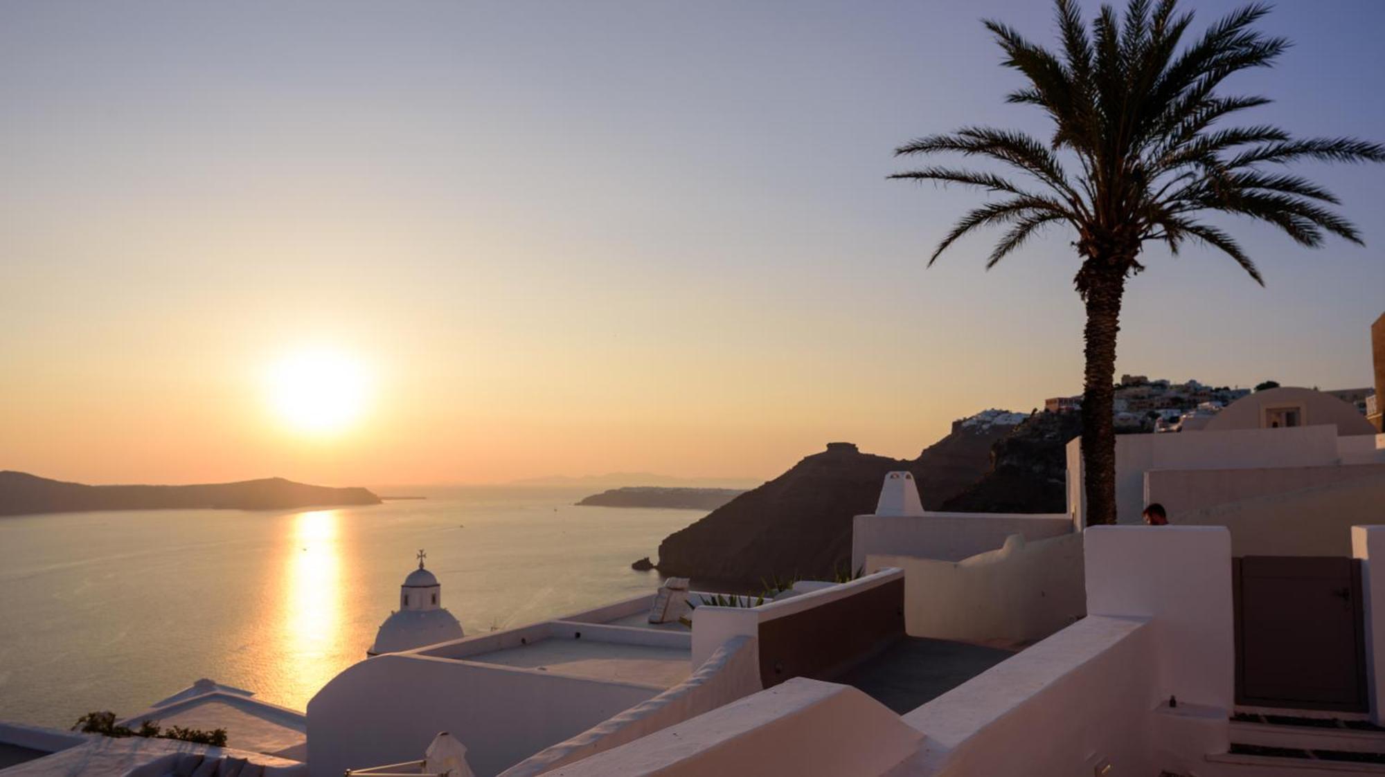 Anemos Family Suites Fira  Exterior foto