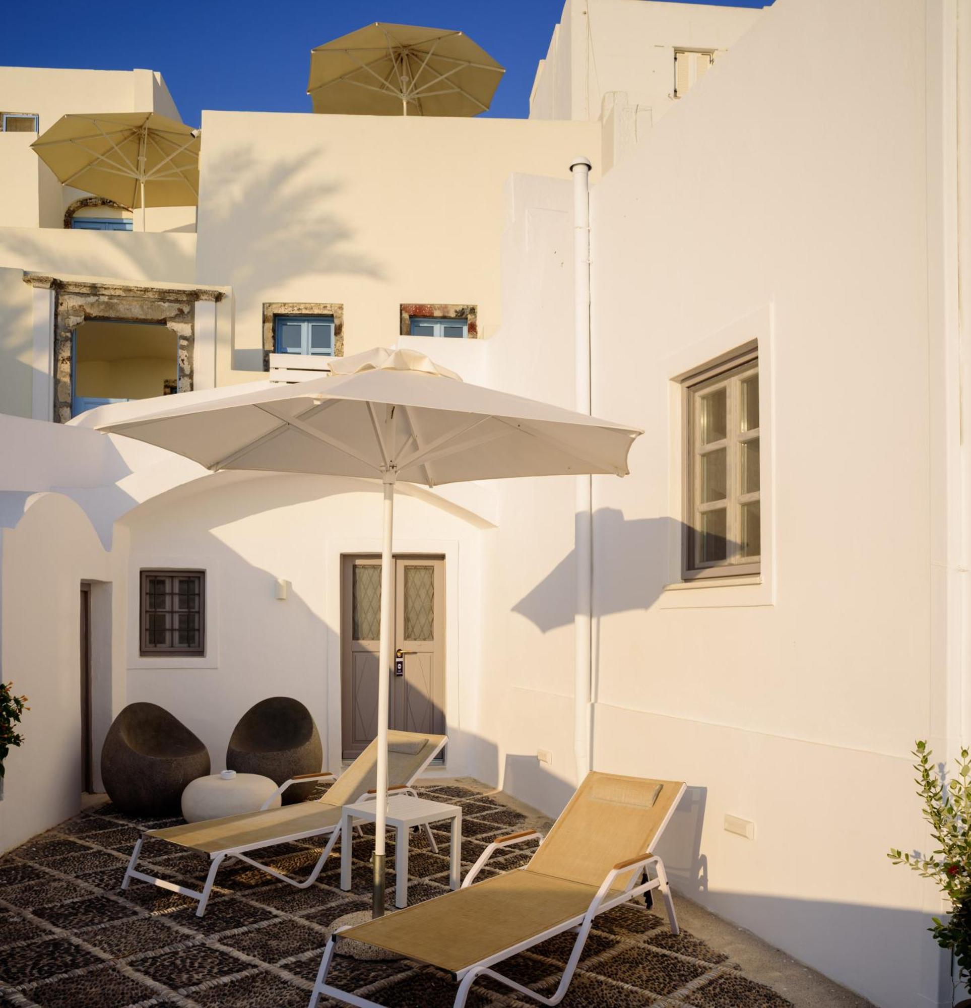 Anemos Family Suites Fira  Exterior foto